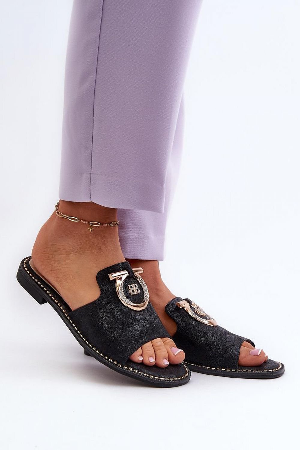 Flip-flops model 196662